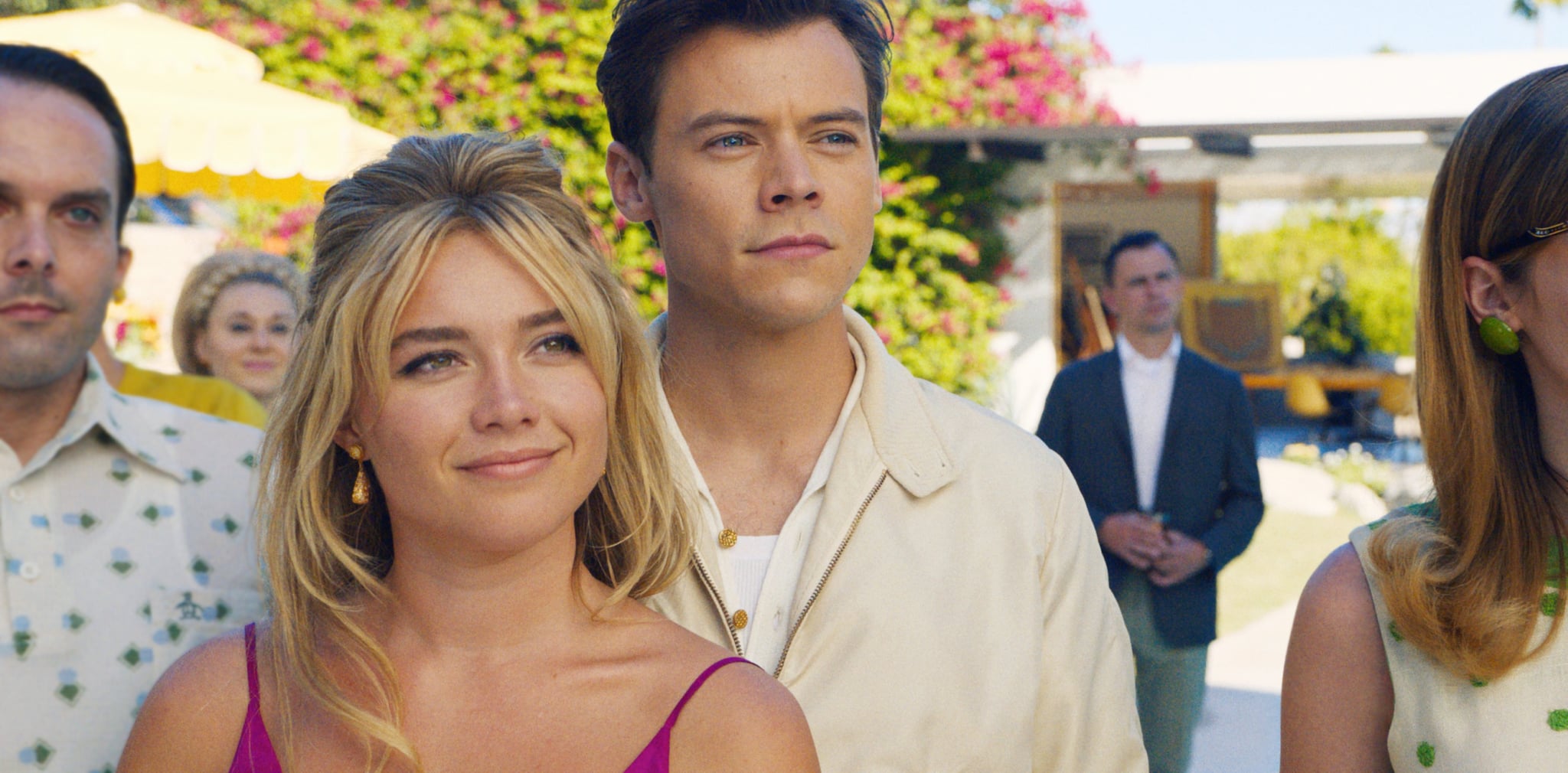 DON'T WORRY DARLING, from left: Florence Pugh, Harry Styles, 2022. Warner Bros. / Courtesy Everett Collection