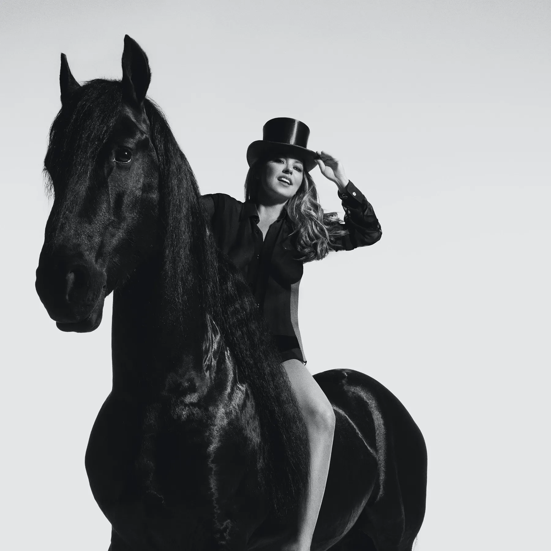 Shania Twain Announces New Single ‘Giddy Up!’