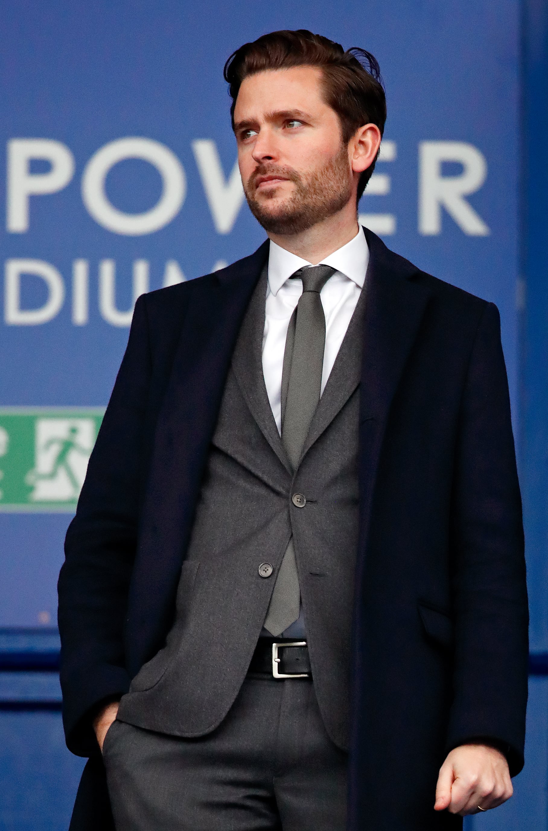 LEICESTER, UNITED KINGDOM - NOVEMBER 28: (EMBARGOED FOR PUBLICATION IN UK NEWSPAPERS UNTIL 24 HOURS AFTER CREATE DATE AND TIME) Jason Knauf, Communications Secretary to The Duke and Duchess of Cambridge and The Duke and Duchess of Sussex, accompanies Catherine, Duchess of Cambridge and Prince William, Duke of Cambridge on a visit to Leicester City Football Club's King Power Stadium to pay tribute to those people killed in the helicopter crash of October 27 on November 28, 2018 in Leicester, England. (Photo by Max Mumby/Indigo/Getty Images)